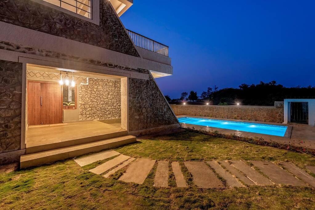 Stone Mansion By Phoenix Stays Igatpuri Ngoại thất bức ảnh