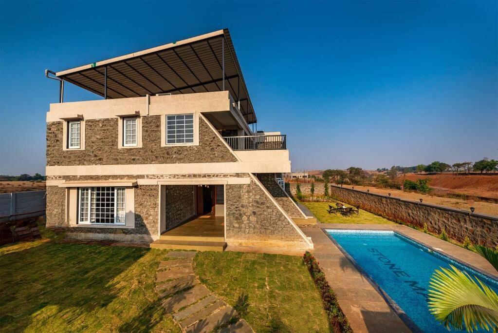 Stone Mansion By Phoenix Stays Igatpuri Ngoại thất bức ảnh