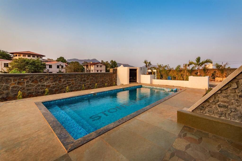 Stone Mansion By Phoenix Stays Igatpuri Ngoại thất bức ảnh