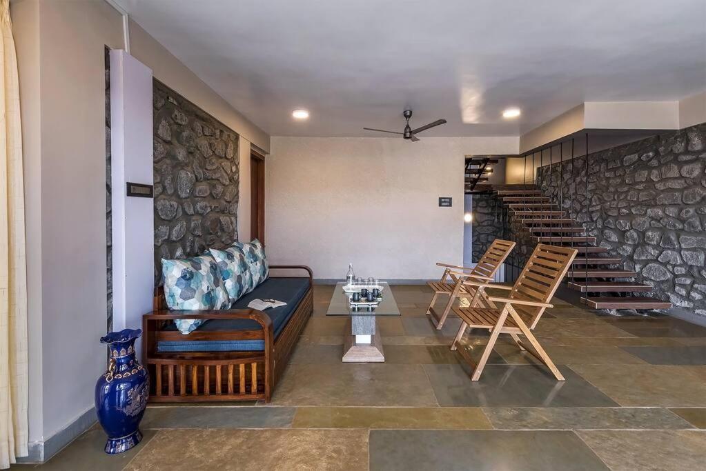 Stone Mansion By Phoenix Stays Igatpuri Ngoại thất bức ảnh