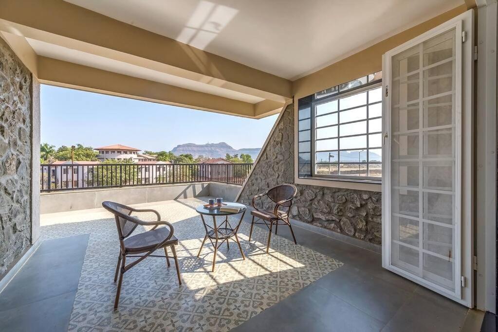Stone Mansion By Phoenix Stays Igatpuri Ngoại thất bức ảnh