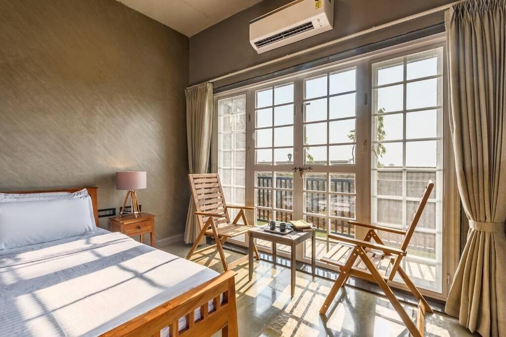 Stone Mansion By Phoenix Stays Igatpuri Ngoại thất bức ảnh