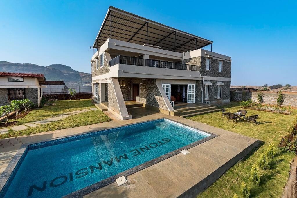 Stone Mansion By Phoenix Stays Igatpuri Ngoại thất bức ảnh